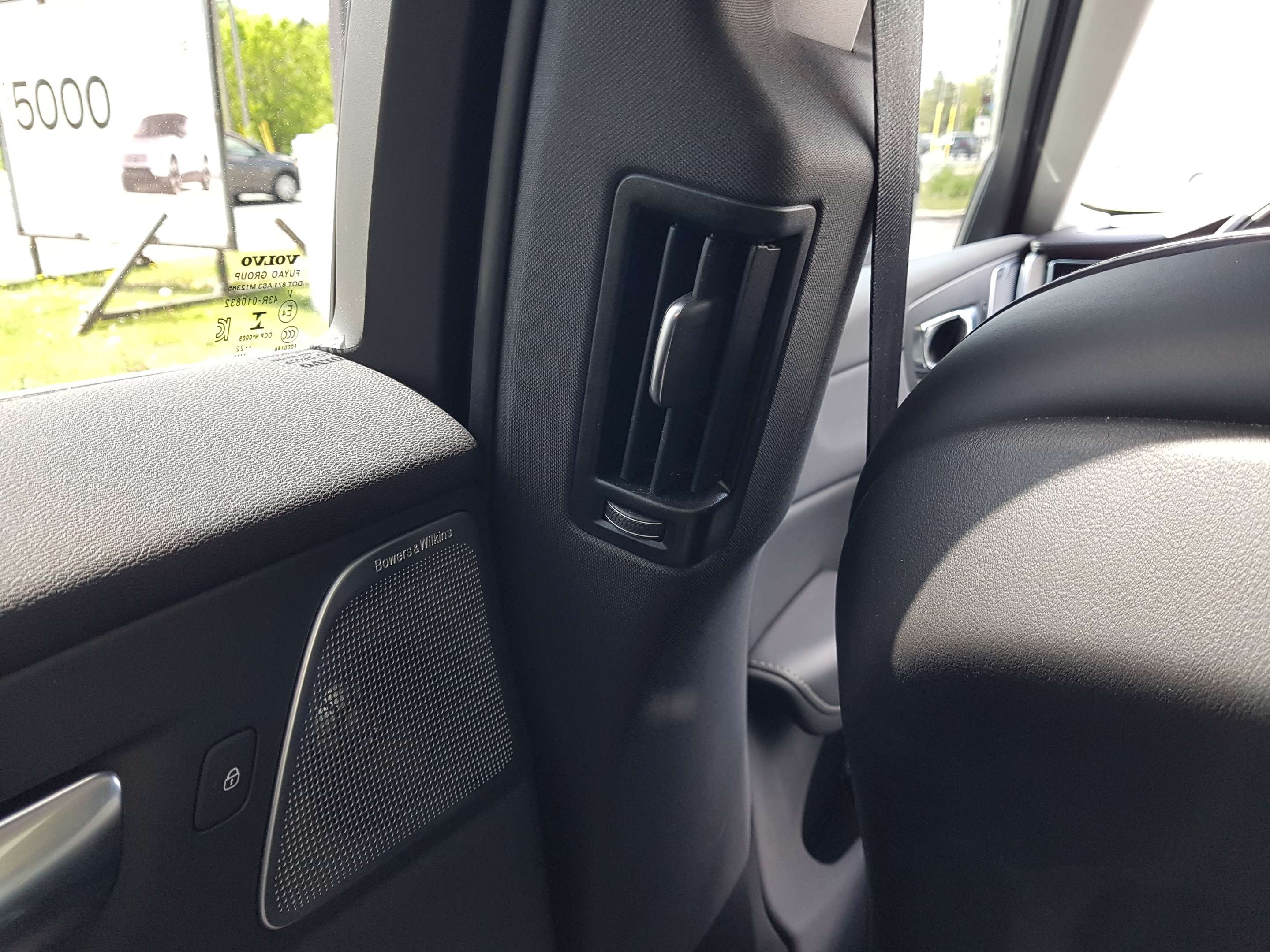 2022 Volvo XC60 B6 AWD Inscription |CPO|300HP|B&W| thumb 23
