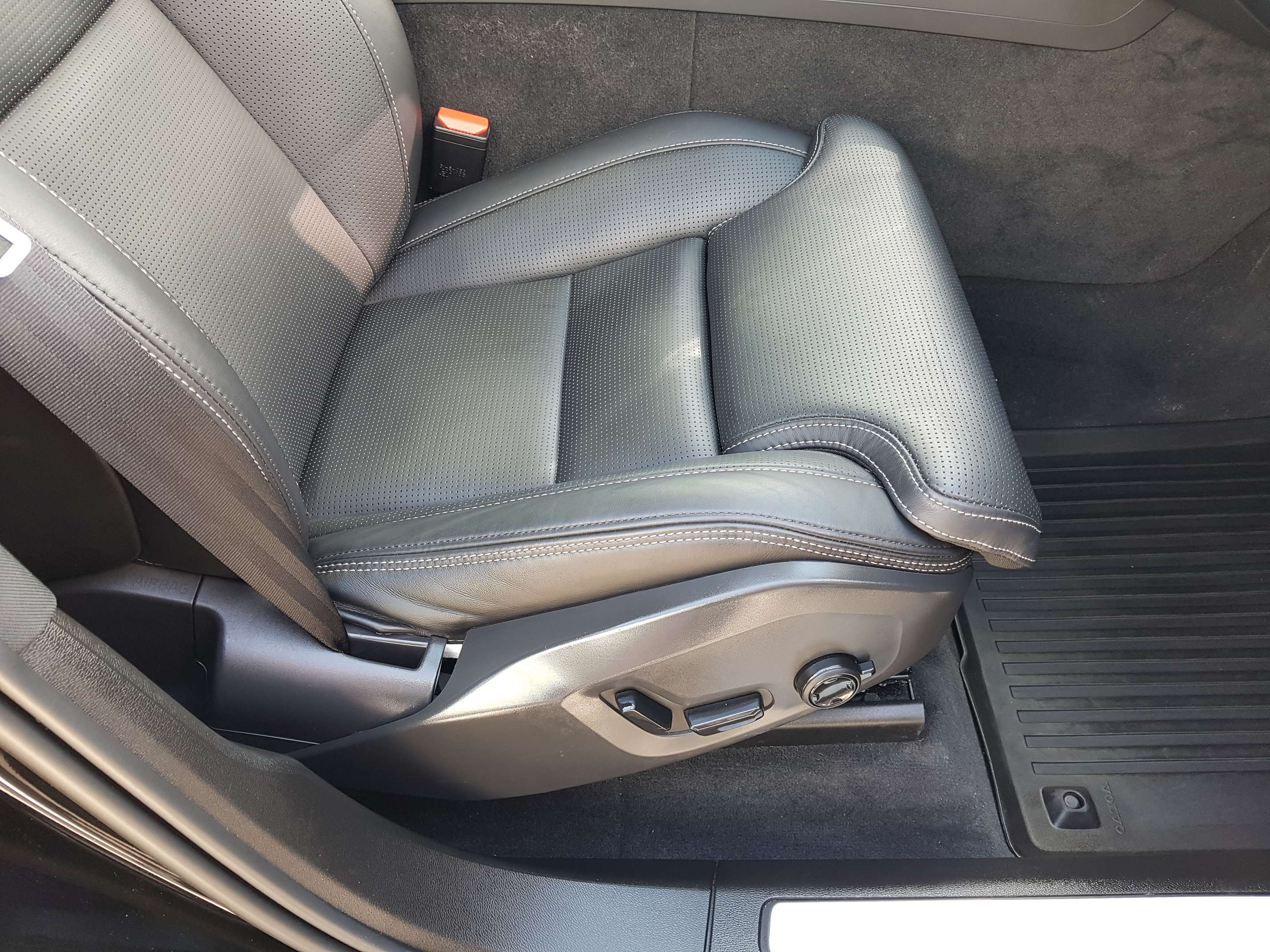 2022 Volvo XC60 B6 AWD Inscription |CPO|300HP|B&W| thumb 19