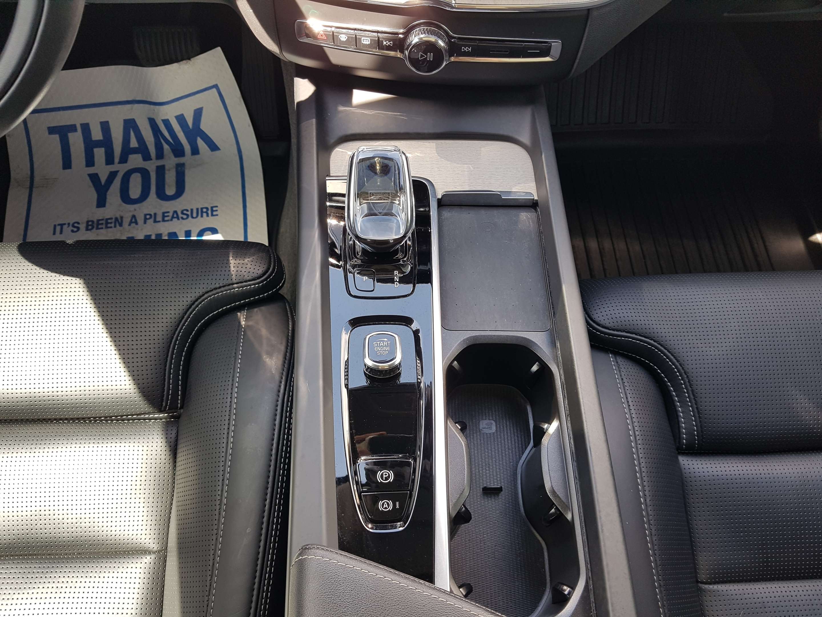 2022 Volvo XC60 B6 AWD Inscription |CPO|300HP|B&W| thumb 28
