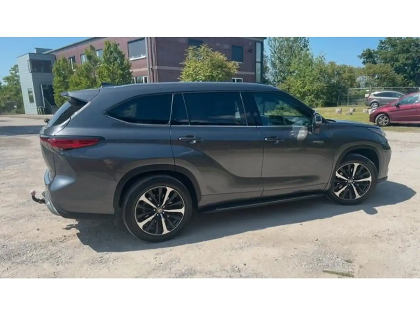 Toyota Highlander 2.5-l Hybrid Luxury Grau - 2
