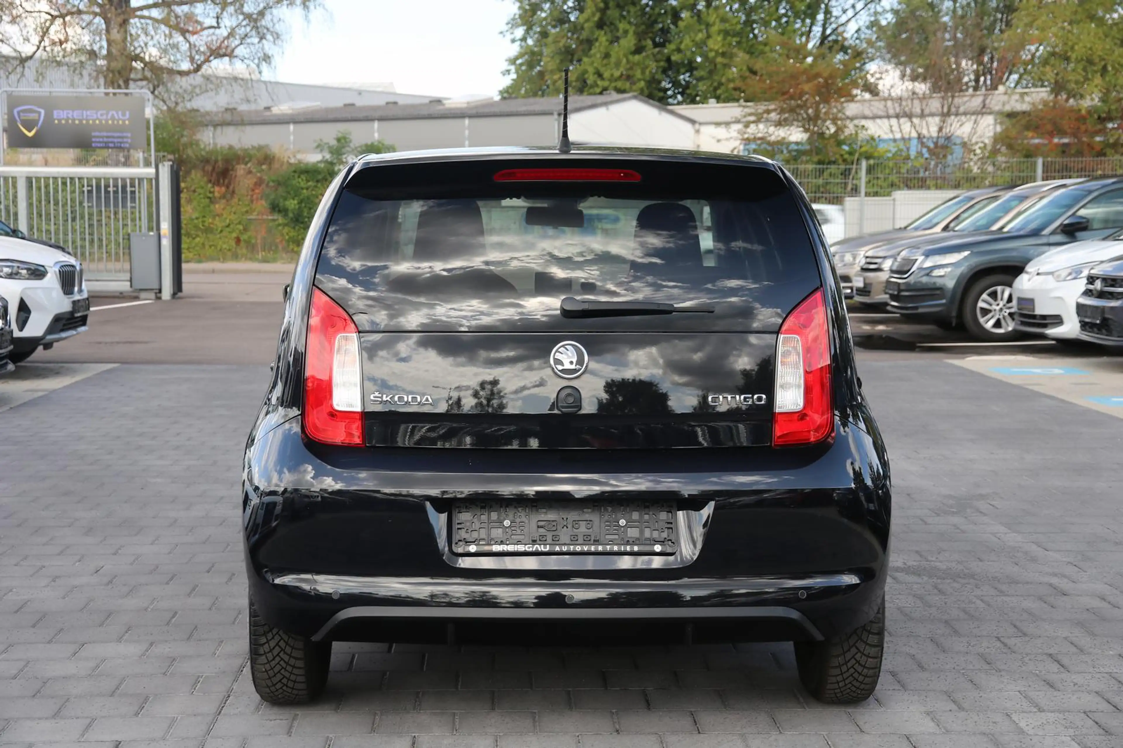 Skoda Citigo 1.0 MPI Sport Metallic Navi Sitzheizung — photo 6