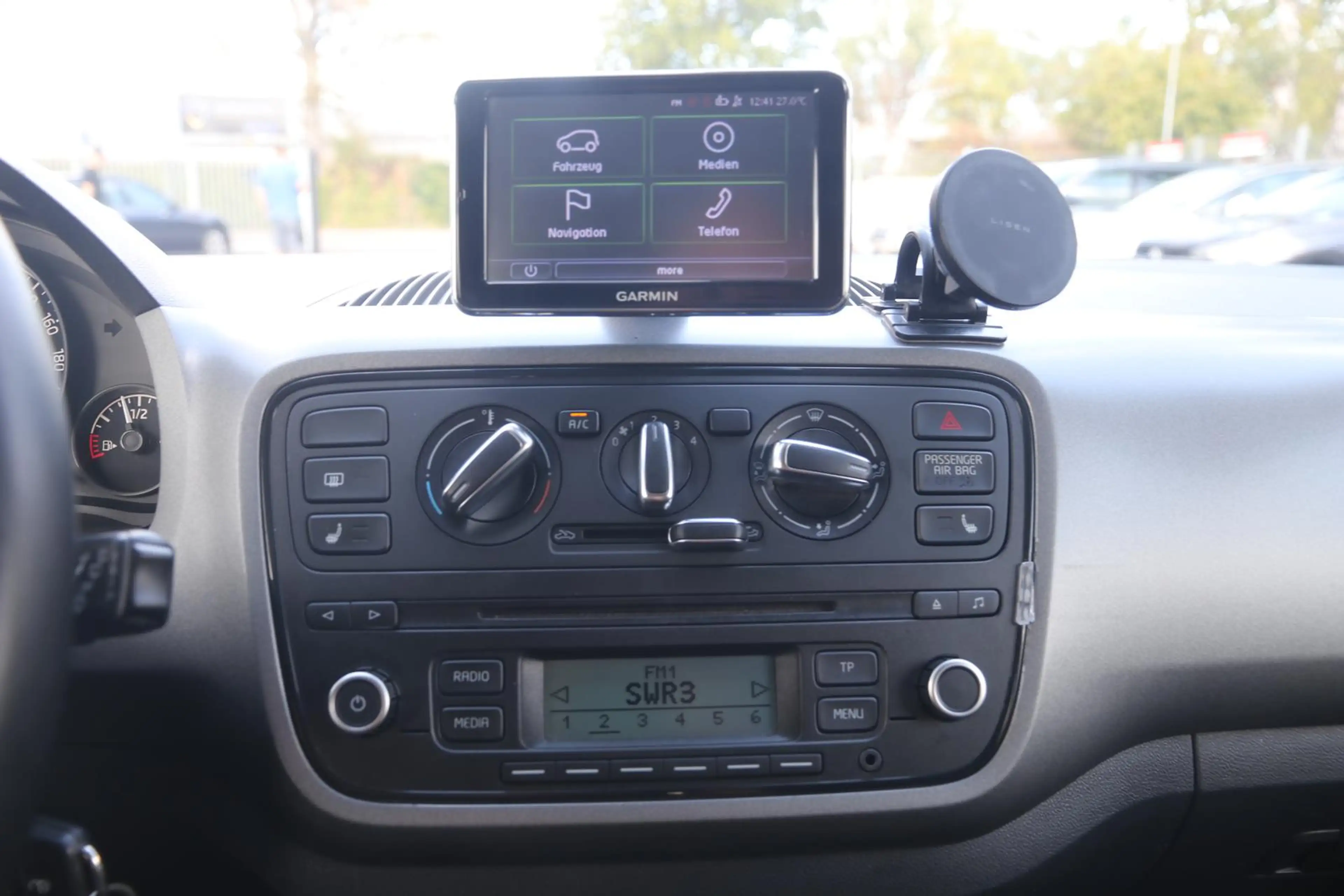 Skoda Citigo 1.0 MPI Sport Metallic Navi Sitzheizung — photo 12