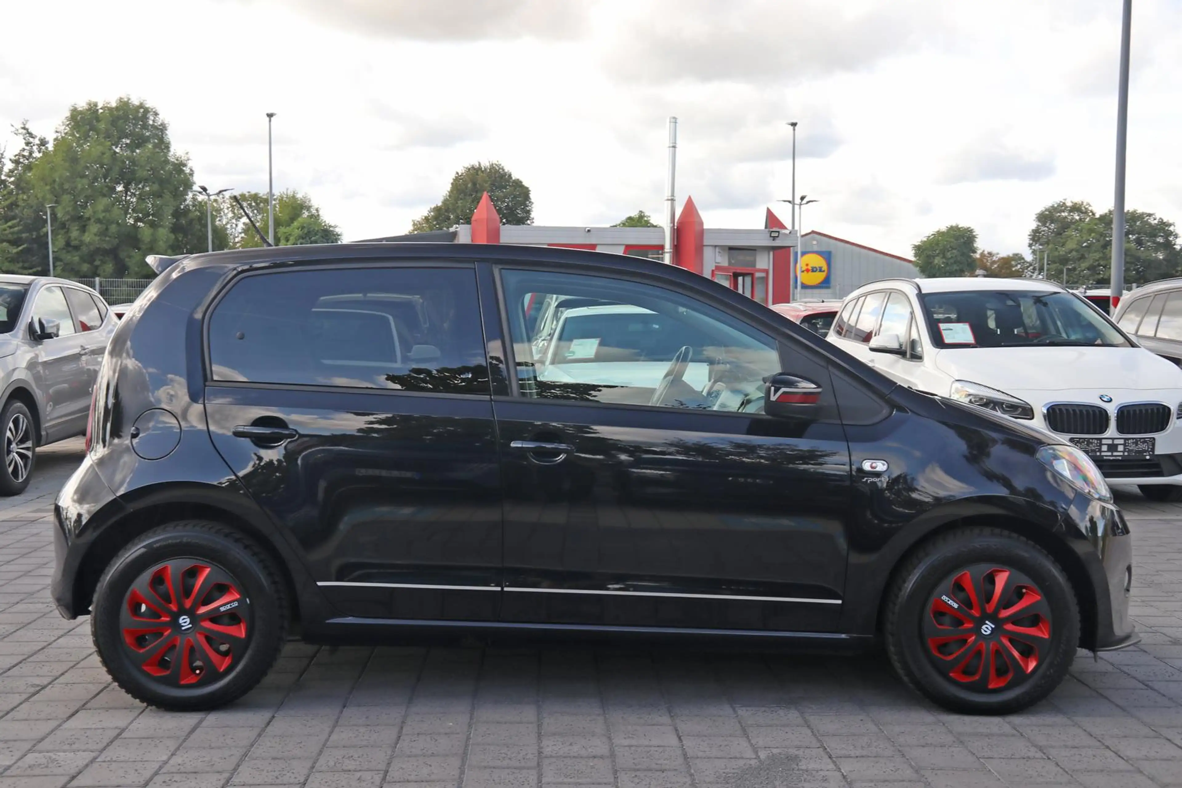 Skoda Citigo 1.0 MPI Sport Metallic Navi Sitzheizung — photo 4