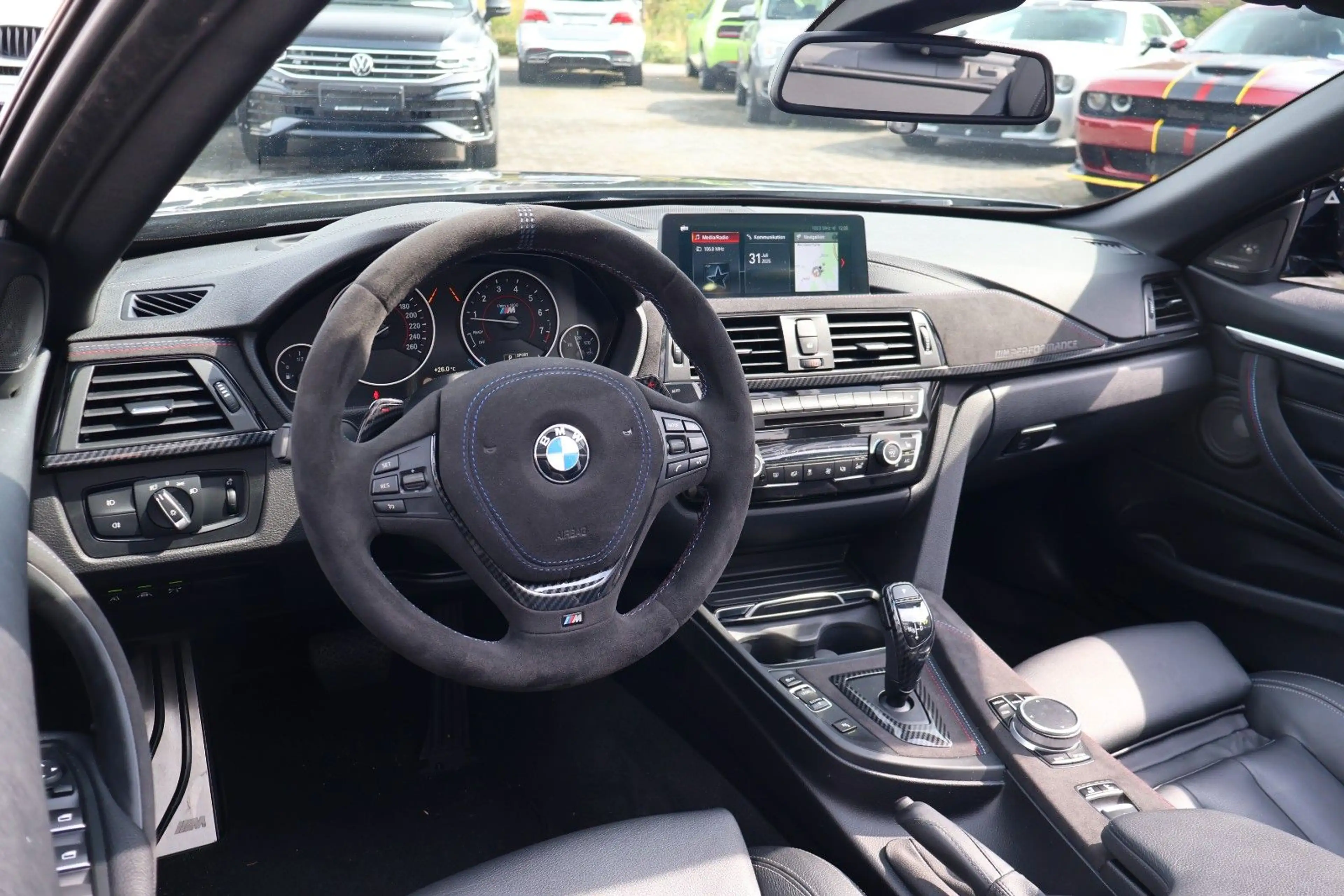 BMW 440 i Cabrio M-PAKET/HUD/H&K/CARPLAY/KAMERA/20" — photo 15