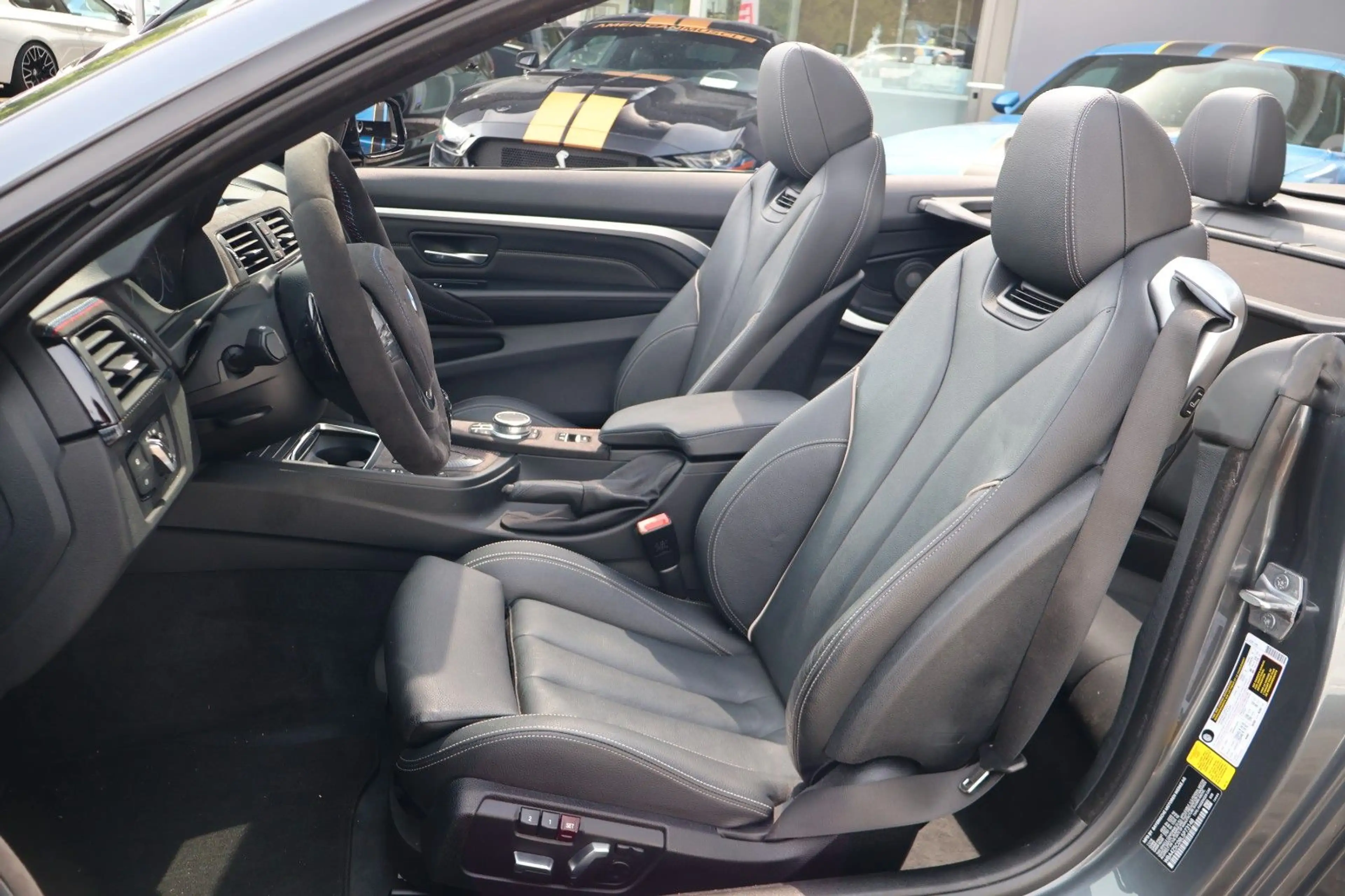 BMW 440 i Cabrio M-PAKET/HUD/H&K/CARPLAY/KAMERA/20" — photo 12