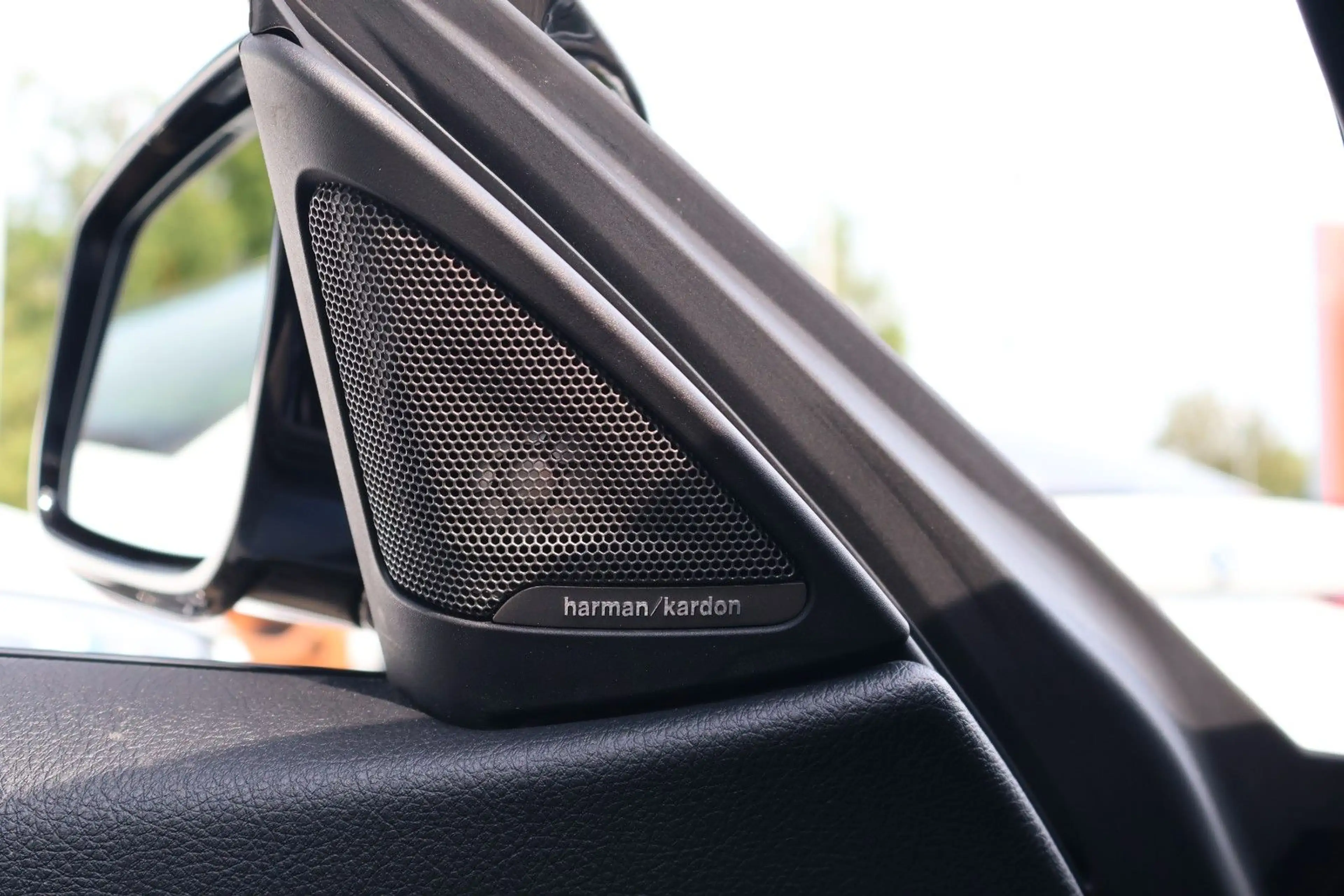BMW 440 i Cabrio M-PAKET/HUD/H&K/CARPLAY/KAMERA/20" — photo 11