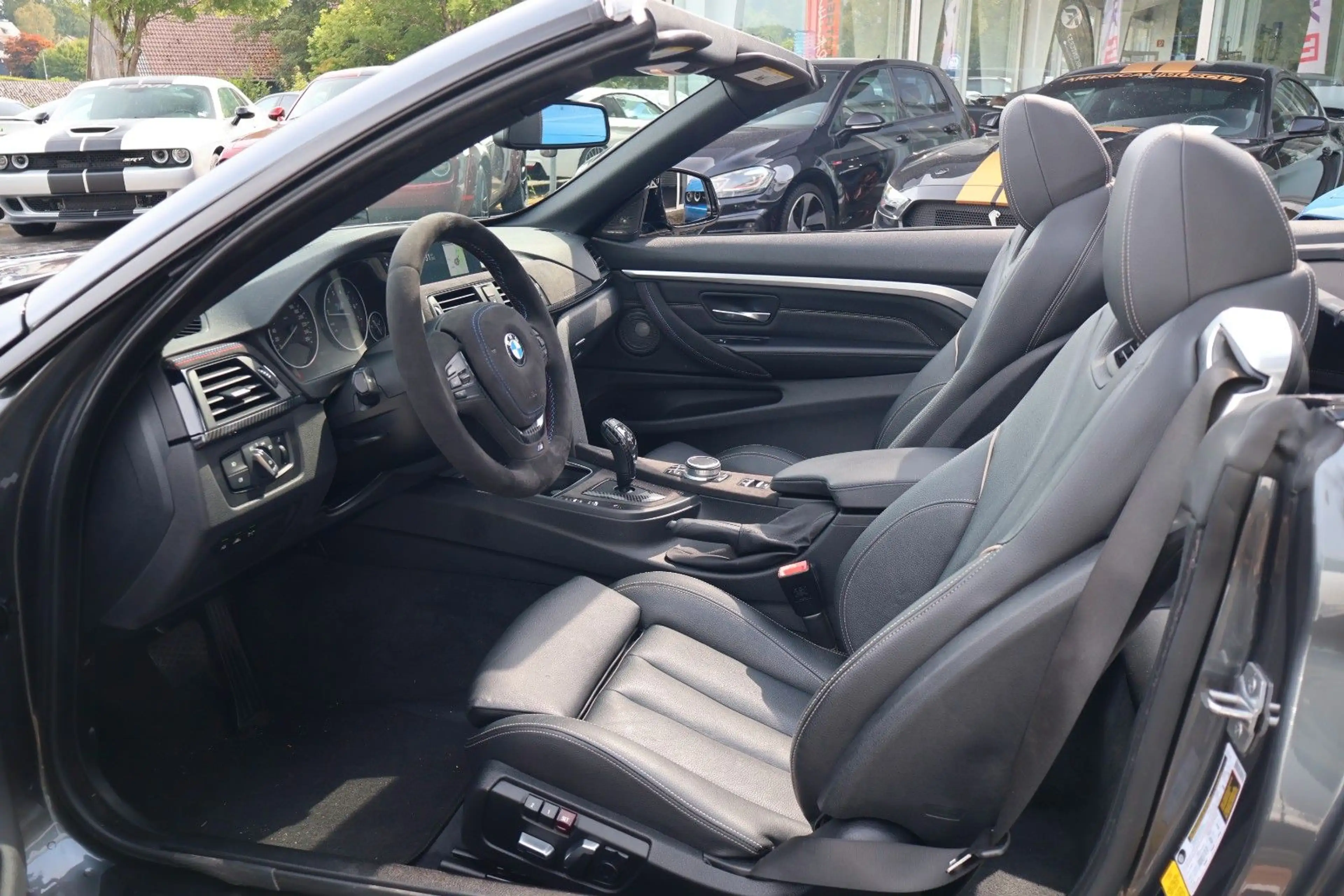 BMW 440 i Cabrio M-PAKET/HUD/H&K/CARPLAY/KAMERA/20" — photo 14