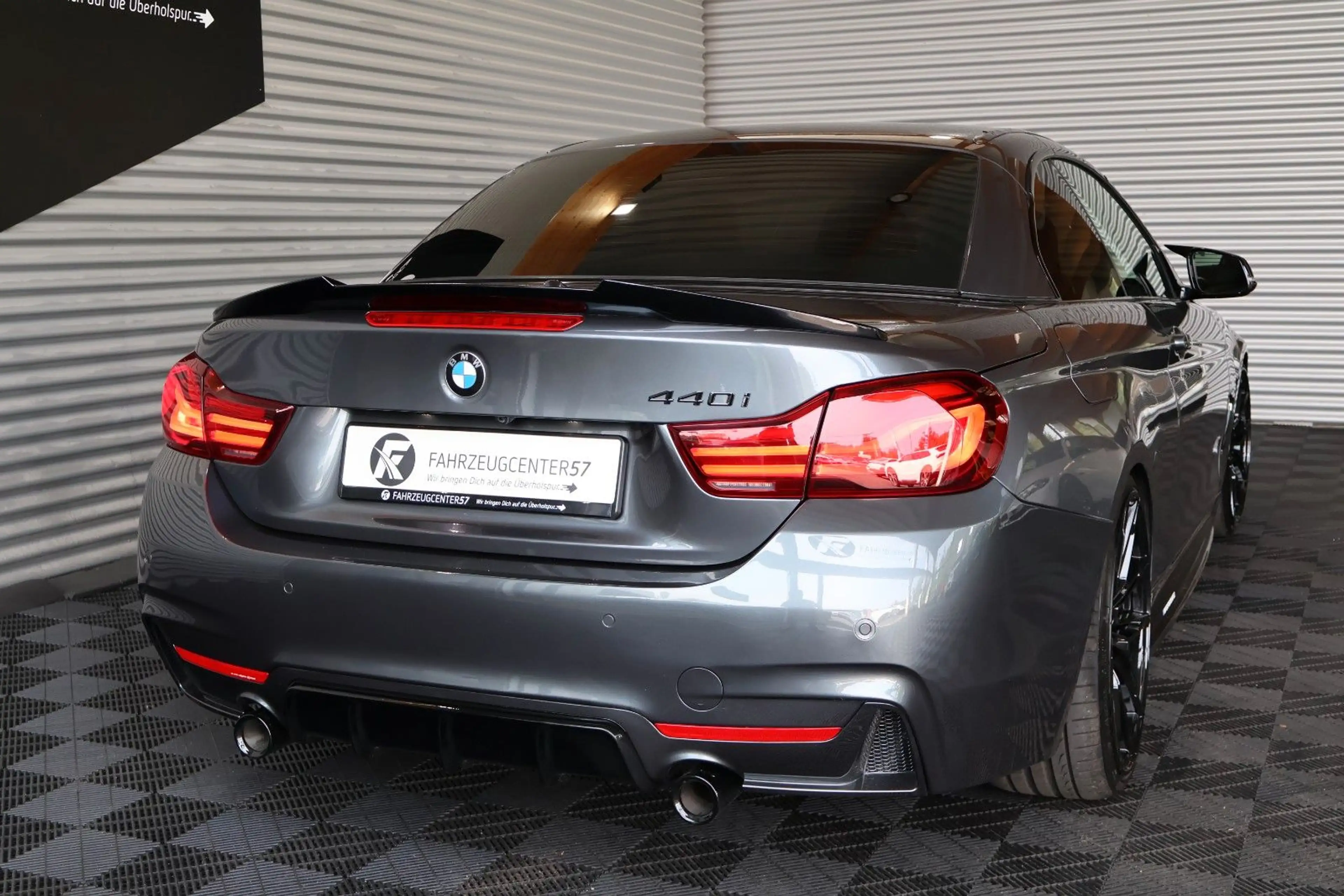 BMW 440 i Cabrio M-PAKET/HUD/H&K/CARPLAY/KAMERA/20" — photo 8