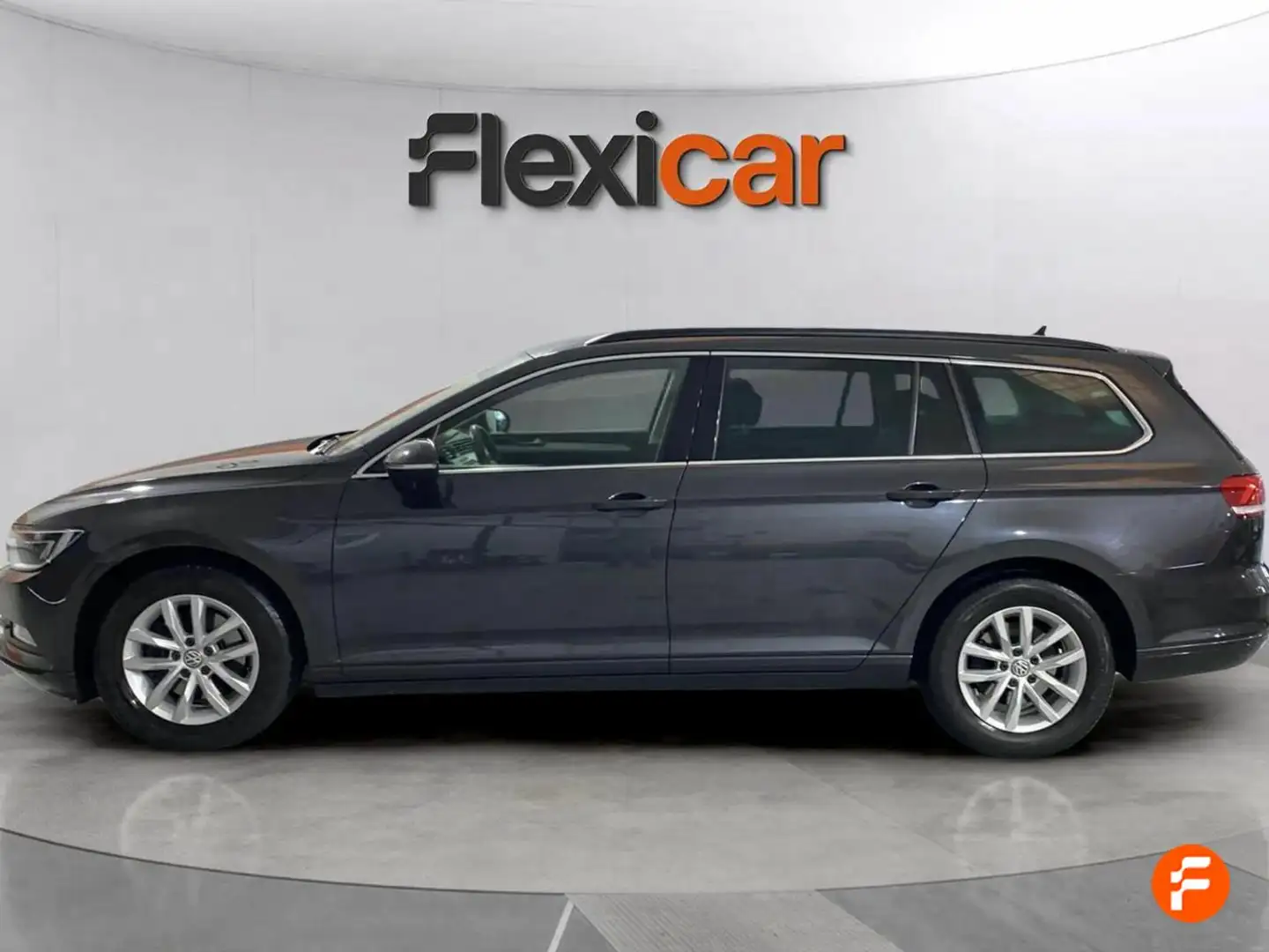 Volkswagen Passat Variant 2.0TDI Sport DSG7 110kW Grigio - 2