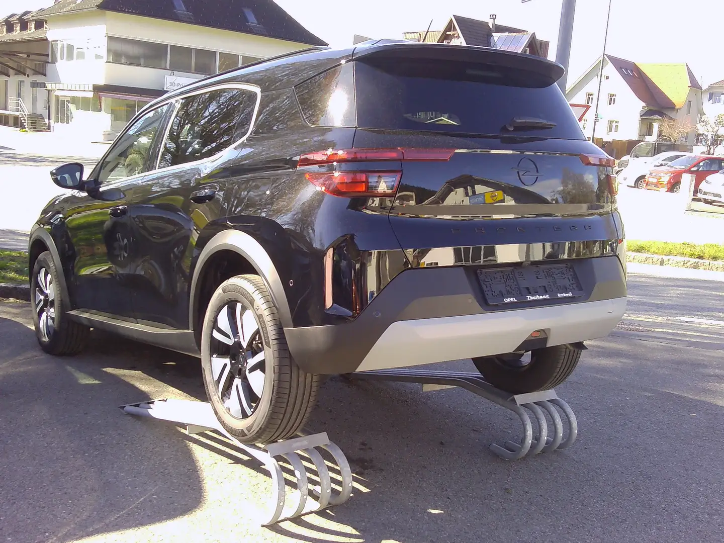 Opel Frontera Frontera 1.2 DI MHEV GS Aut. GS Schwarz - 1