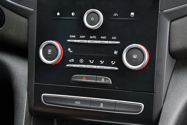 Renault Megane view 14