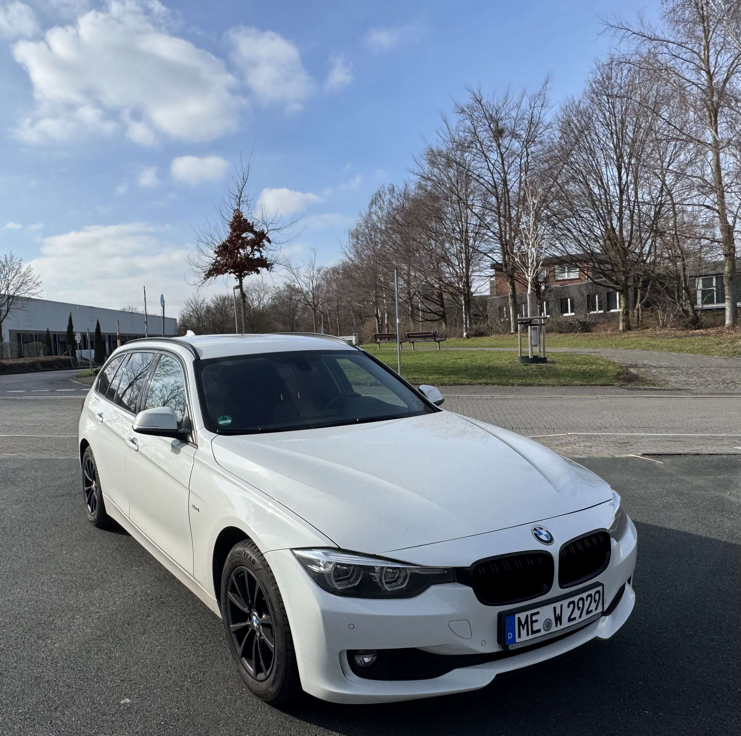 Second hand Bmw 3 Series 