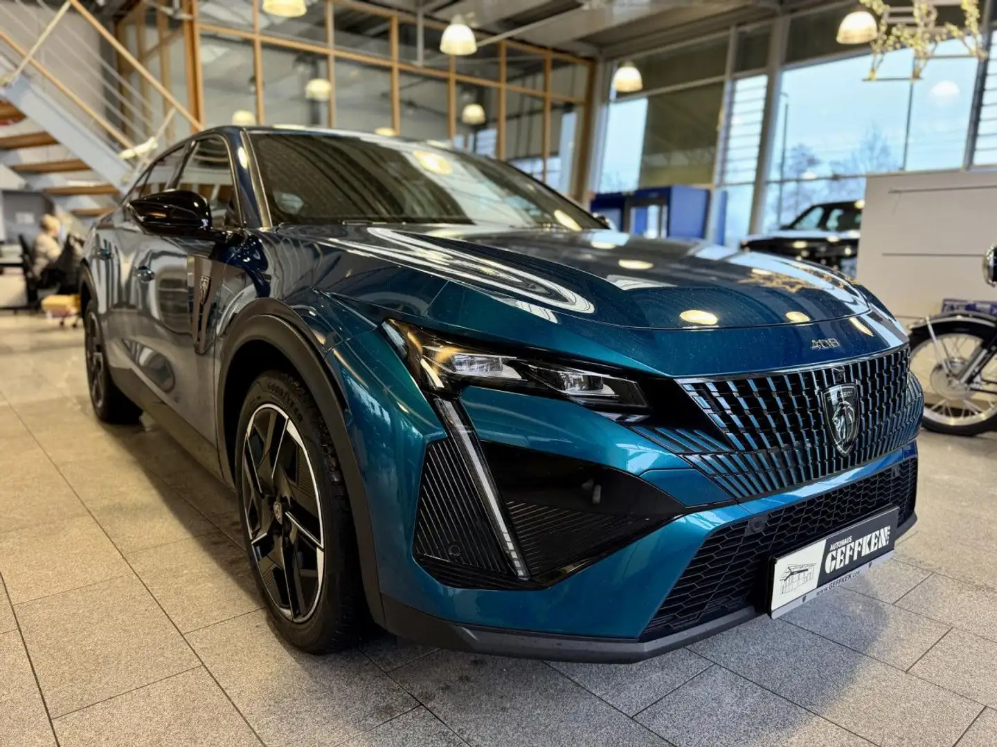 Peugeot 408 HYBRID 145 GT, 360°, Memory, ACC, Ambie! Navi Blau - 2