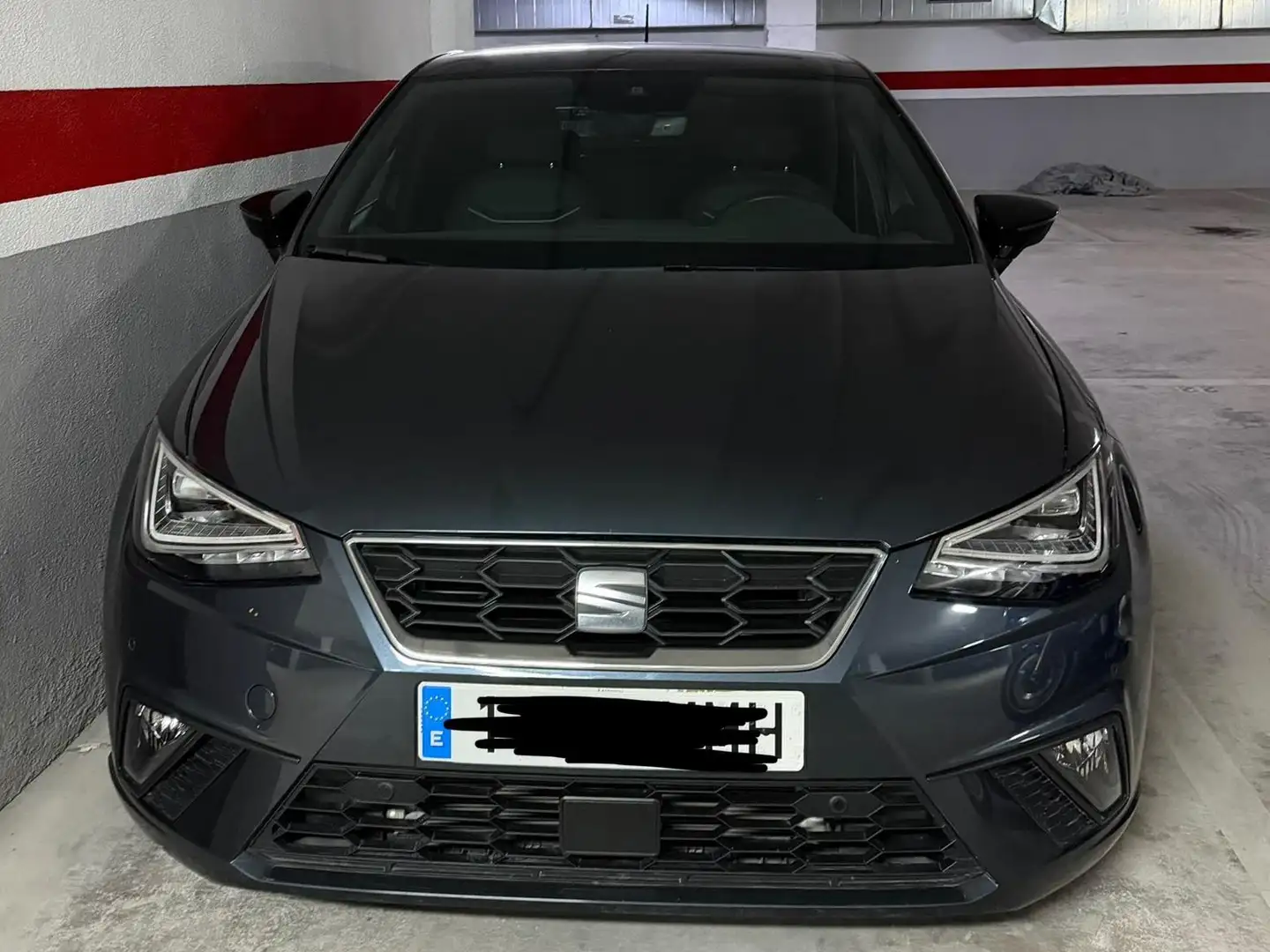 SEAT Ibiza Ibiza ST 1.4 EcoTSI S Gris - 2