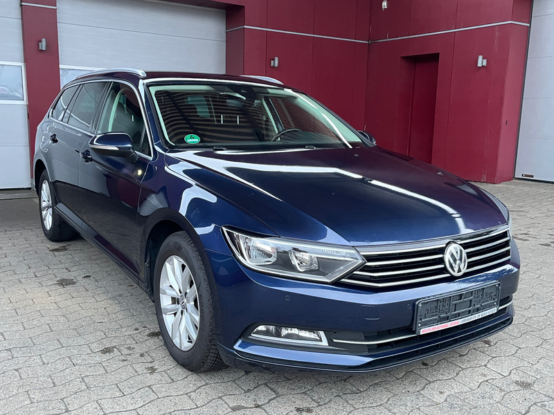 Volkswagen Passat Variant Comfortline/RKamera/AHK/ACC/EL Heckklappe/ergoSitz/Navi — photo 2