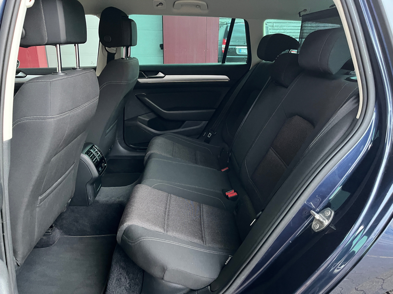 Volkswagen Passat Variant Comfortline/RKamera/AHK/ACC/EL Heckklappe/ergoSitz/Navi — photo 11
