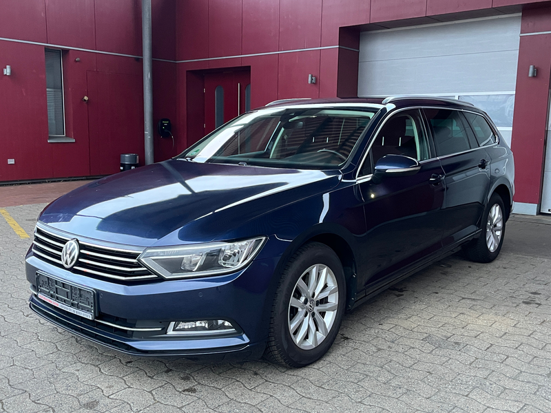 Volkswagen Passat Variant Comfortline/RKamera/AHK/ACC/EL Heckklappe/ergoSitz/Navi — photo 4