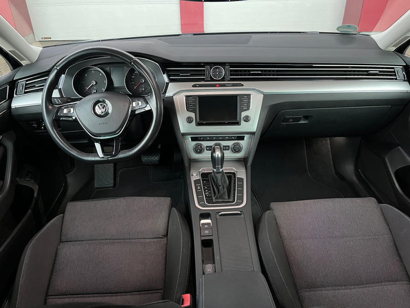 Volkswagen Passat Variant Comfortline/RKamera/AHK/ACC/EL Heckklappe/ergoSitz/Navi — photo 13