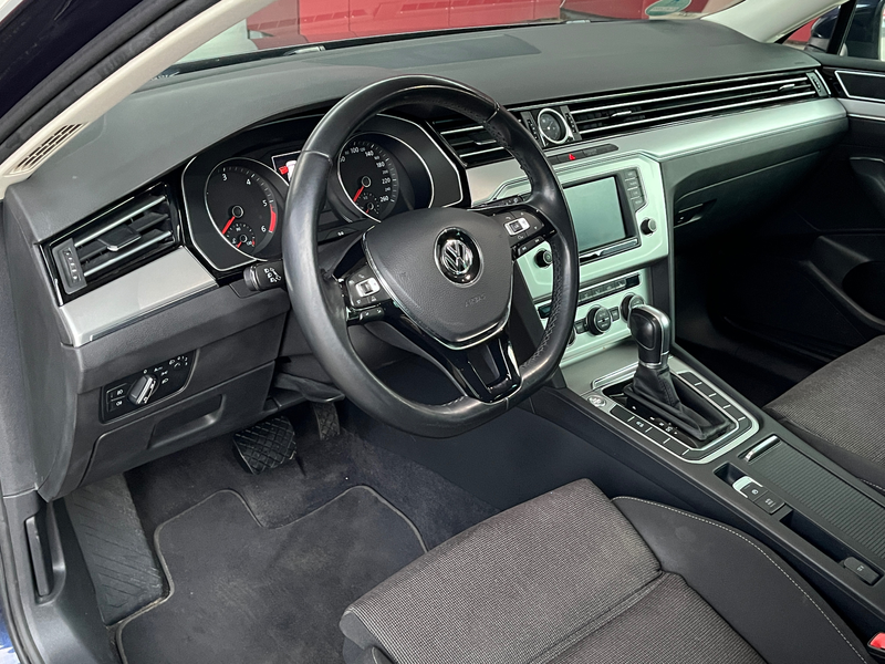 Volkswagen Passat Variant Comfortline/RKamera/AHK/ACC/EL Heckklappe/ergoSitz/Navi — photo 8