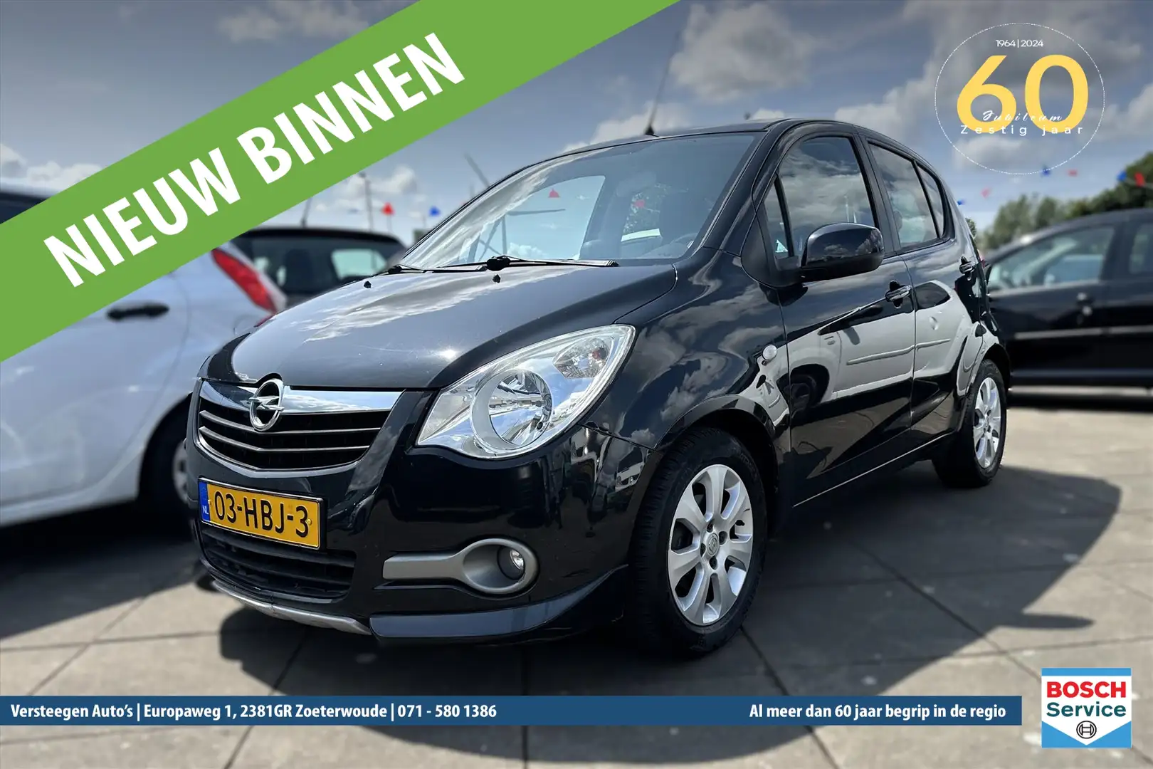 Opel Agila 1.2 16V 63KW Enjoy Zwart - 1