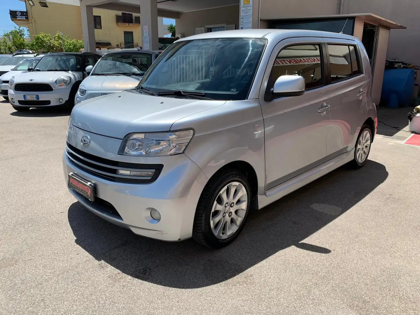 Daihatsu Materia Materia 1.5 TaKa auto Gris - 1