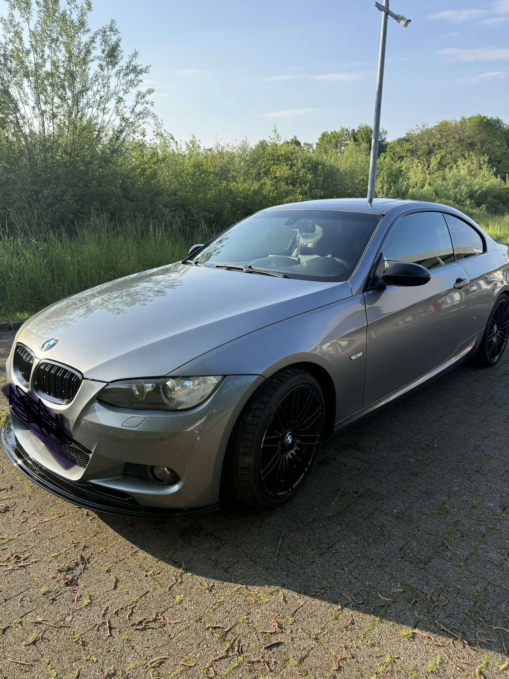 Second hand Bmw 3 Series 320