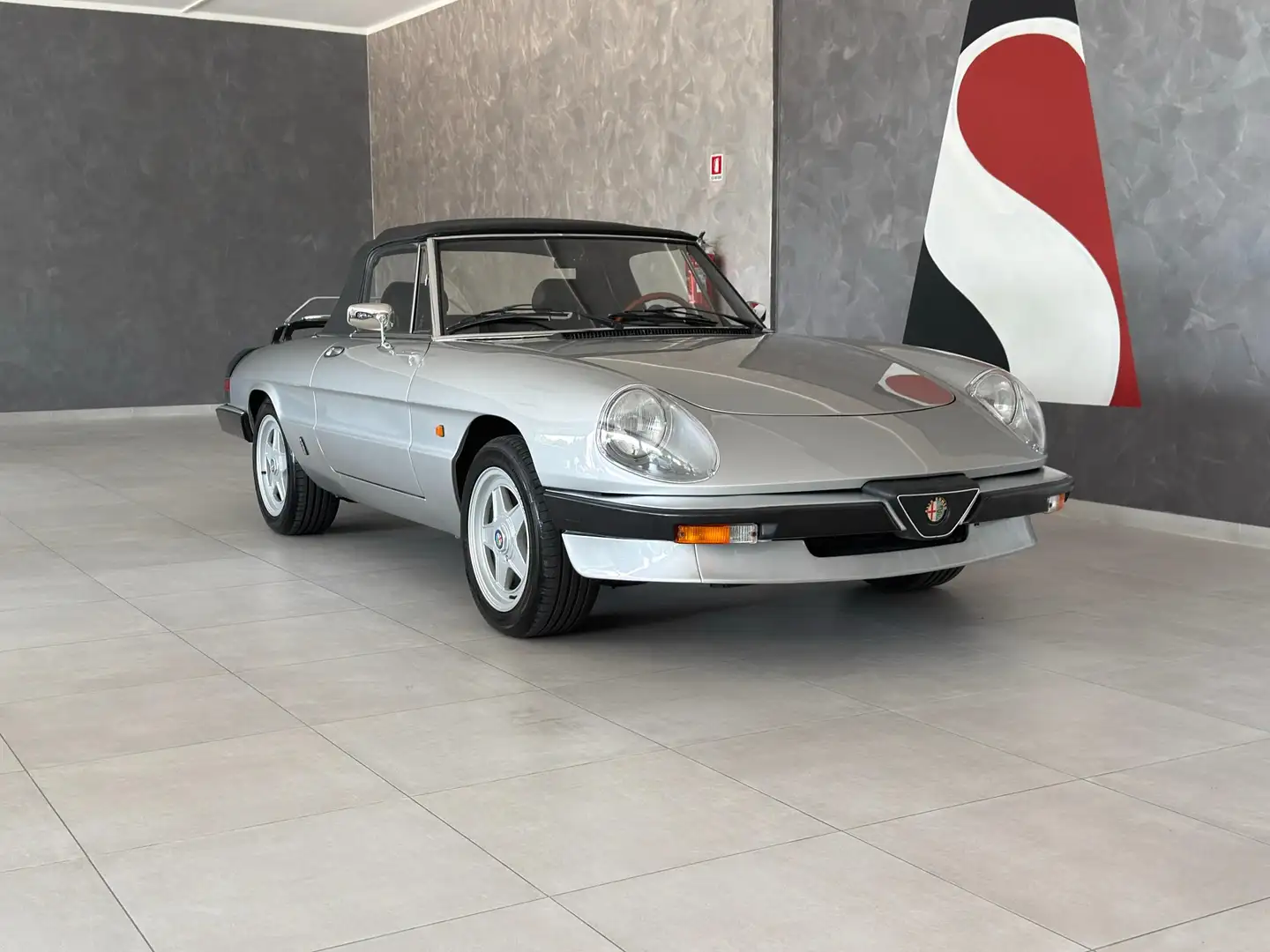 Alfa Romeo Spider 2.0 Veloce 128cv Argento - 1
