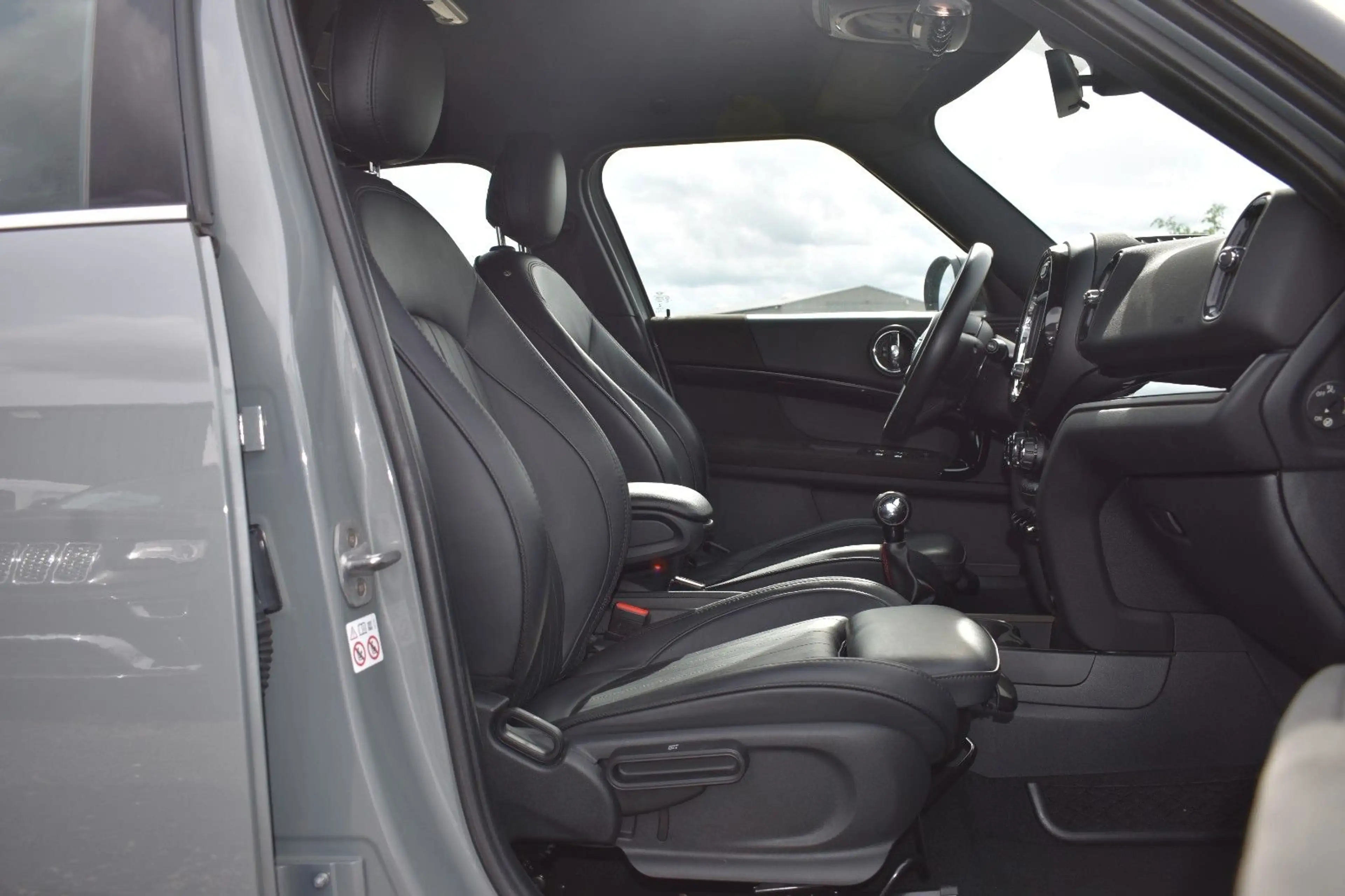 MINI John Cooper Works JOHN COOPER WORKS Countryman All4 LED/KEYLESS — photo 13