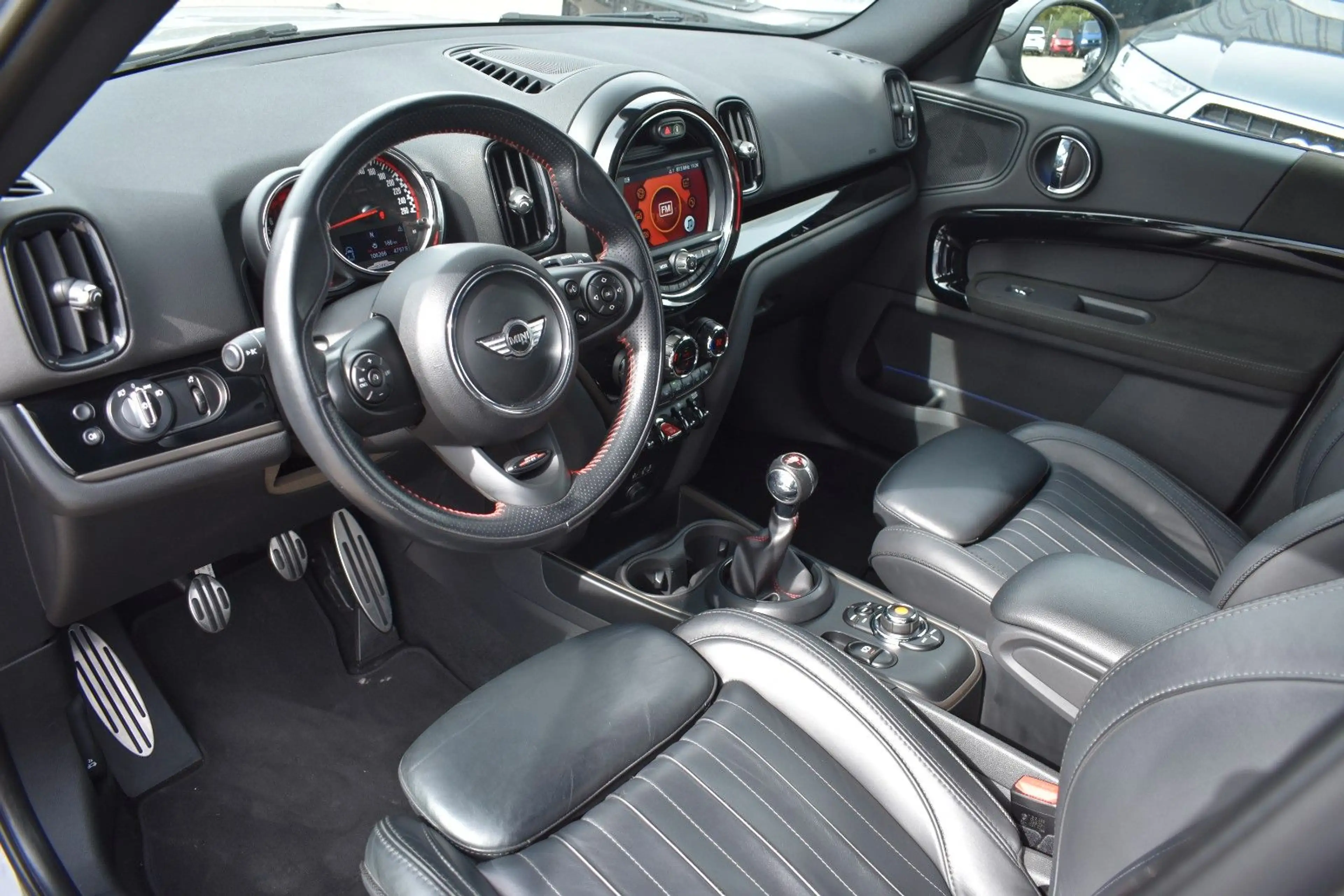 MINI John Cooper Works JOHN COOPER WORKS Countryman All4 LED/KEYLESS — photo 11