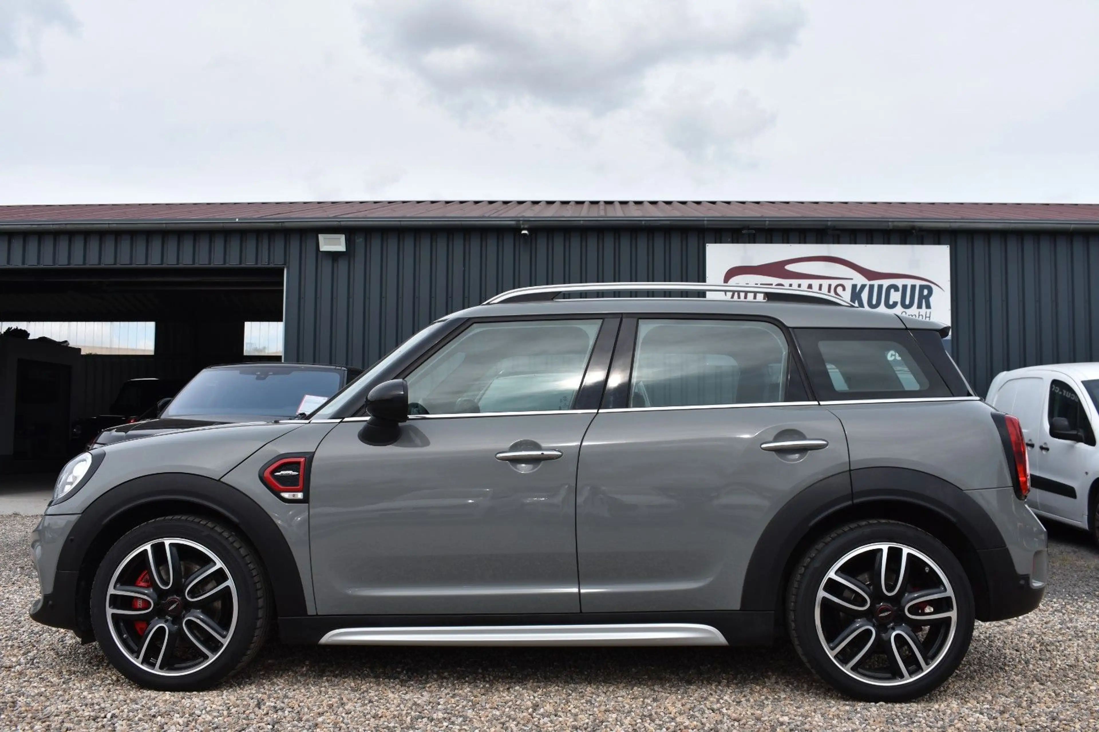 MINI John Cooper Works JOHN COOPER WORKS Countryman All4 LED/KEYLESS — photo 5