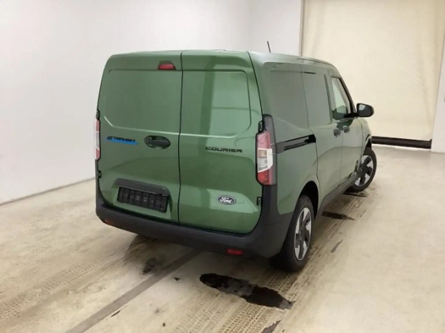 Ford Transit Courier BEV Trend Grün - 2