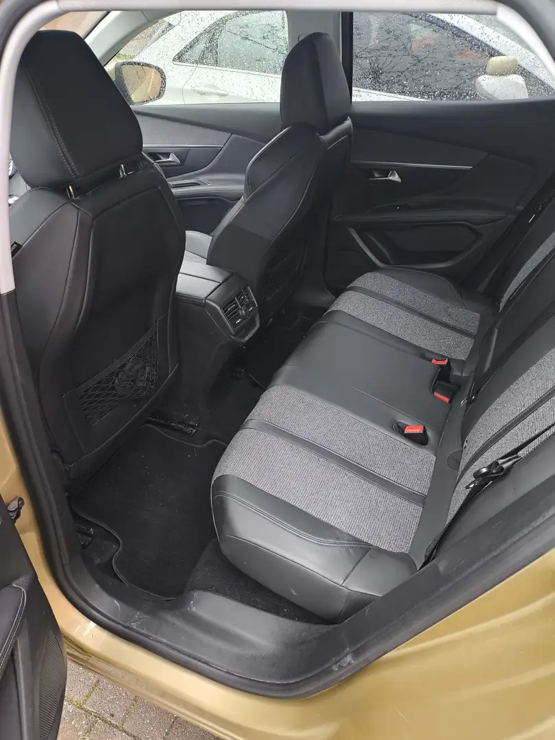 Peugeot 3008 3008 1.2 S - 2