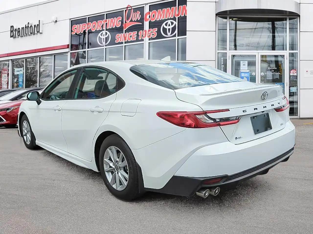 Toyota Camry снимка Toyota Camry