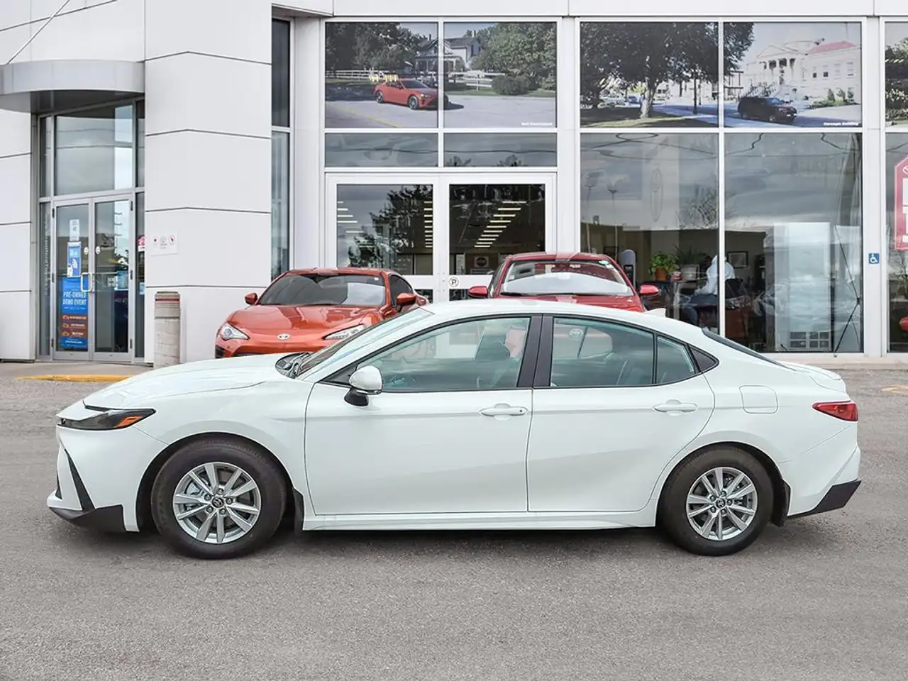 Toyota Camry снимка Toyota Camry