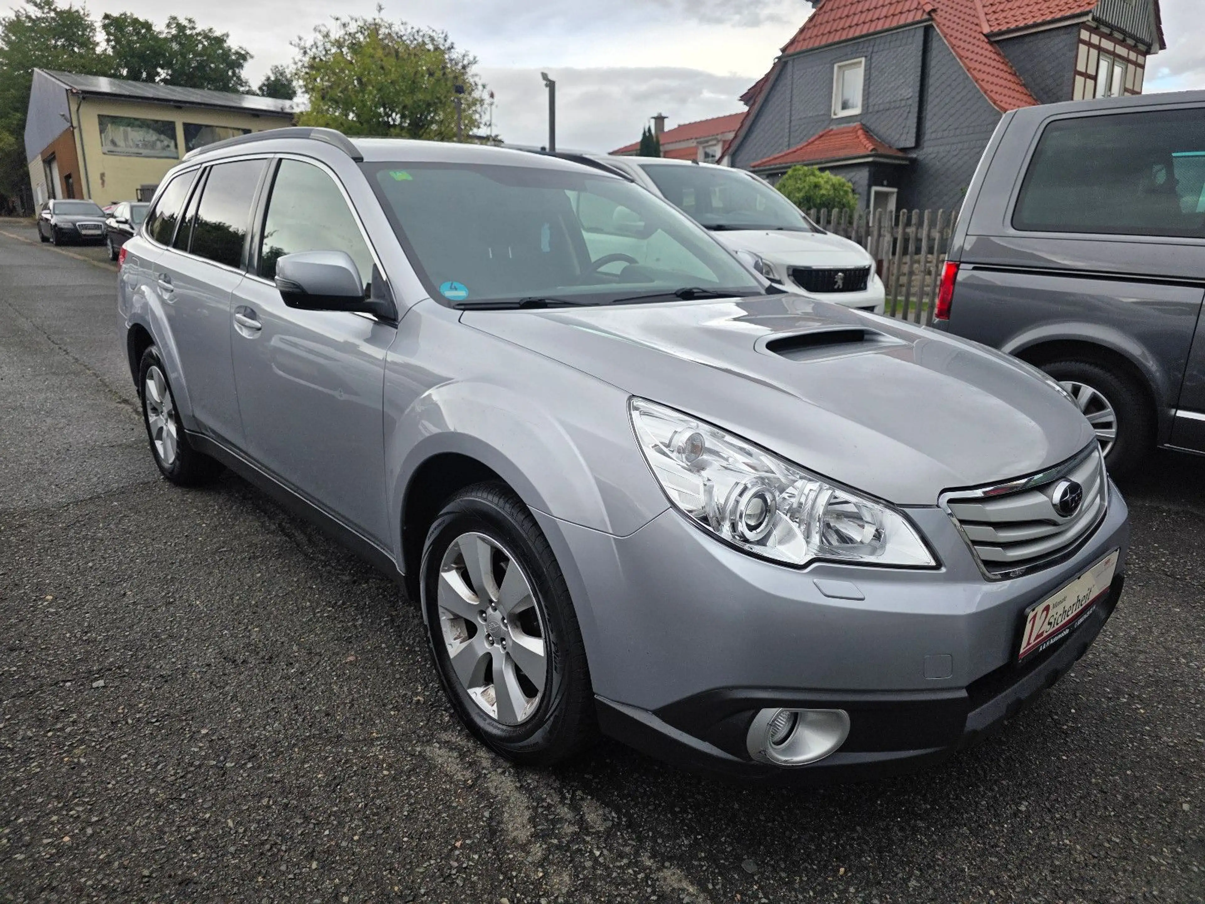 Subaru OUTBACK Legacy Kombi 4x4 Anhängerkupplung — photo 3