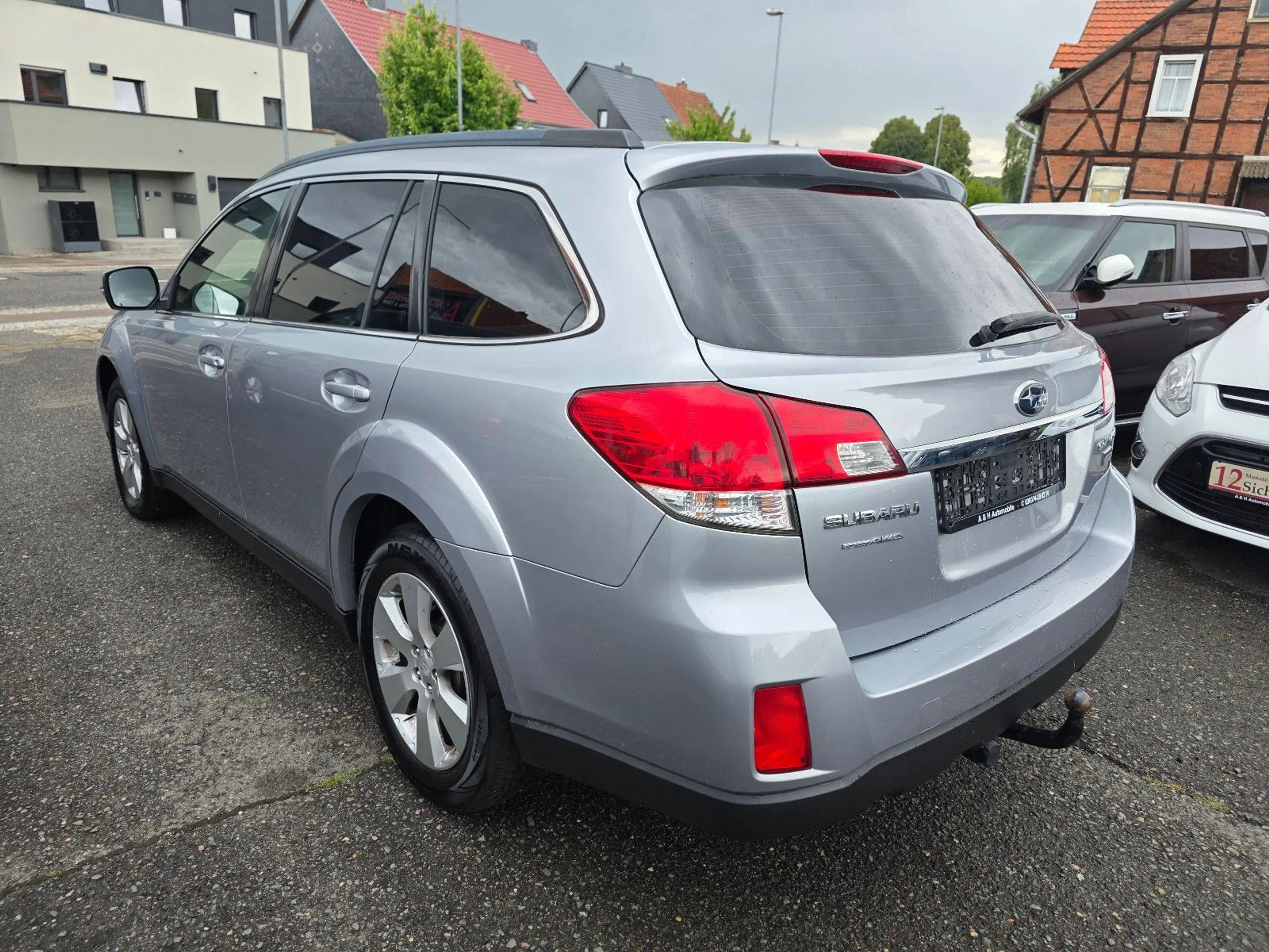 Subaru OUTBACK Legacy Kombi 4x4 Anhängerkupplung — photo 6