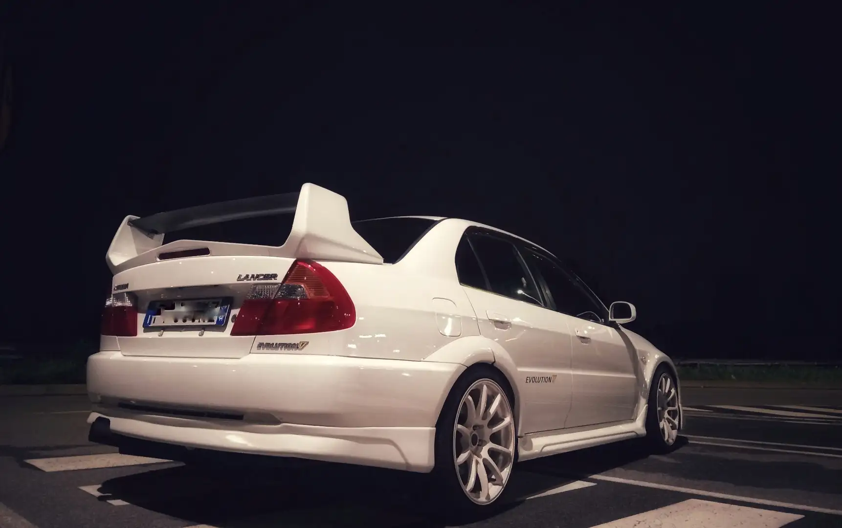 Mitsubishi Lancer Evo Evolution V GSR - 2