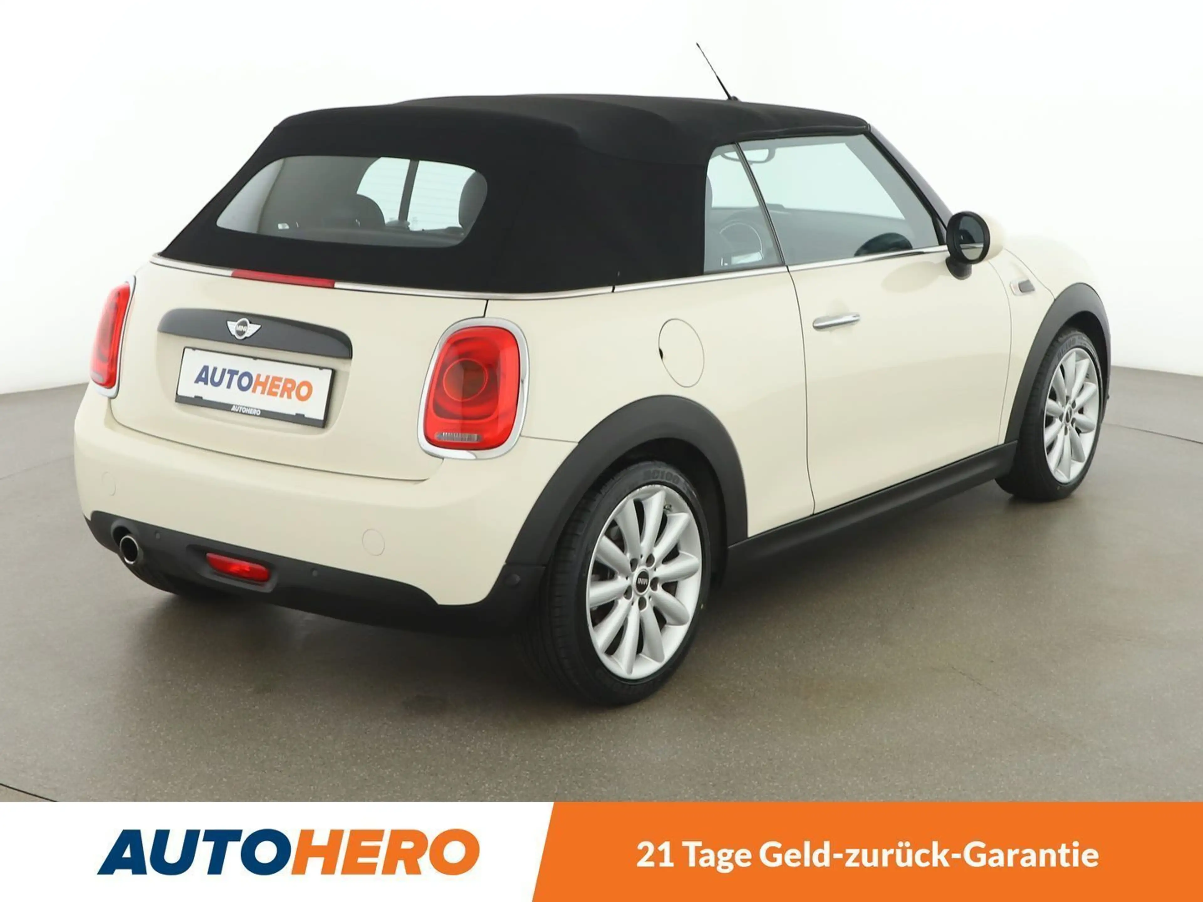 MINI Cooper D Cabrio Cooper D Aut. *LED*NAVI*PDC*TEMPO* — photo 6