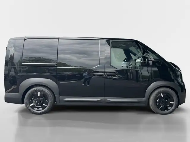 Kia PV5 Cargo view 6