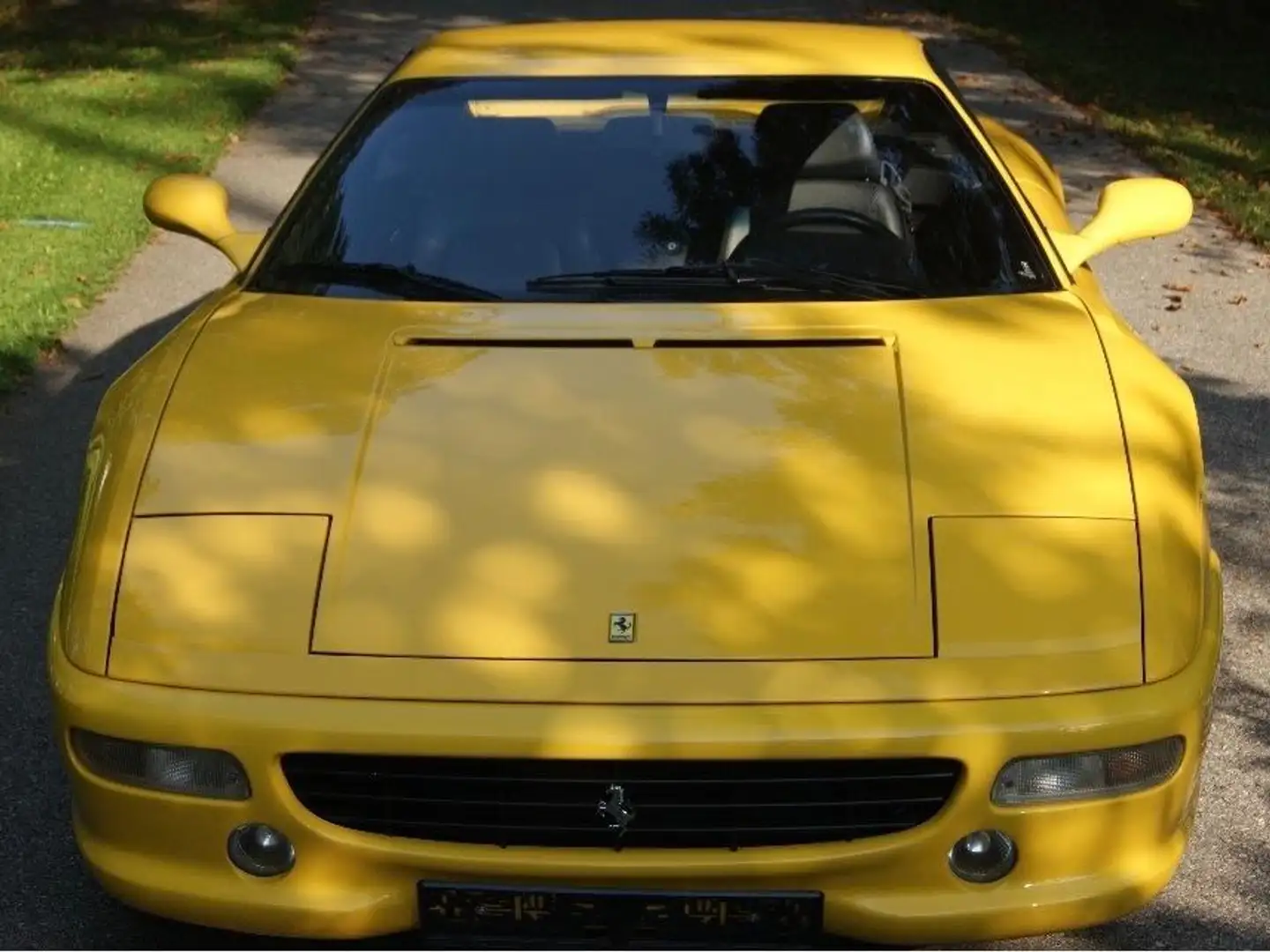 Ferrari F355 Coupé Berlinetta Gelb - 2