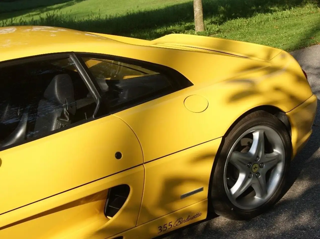 1998 Giallo Berlinetta Manual — photo 3