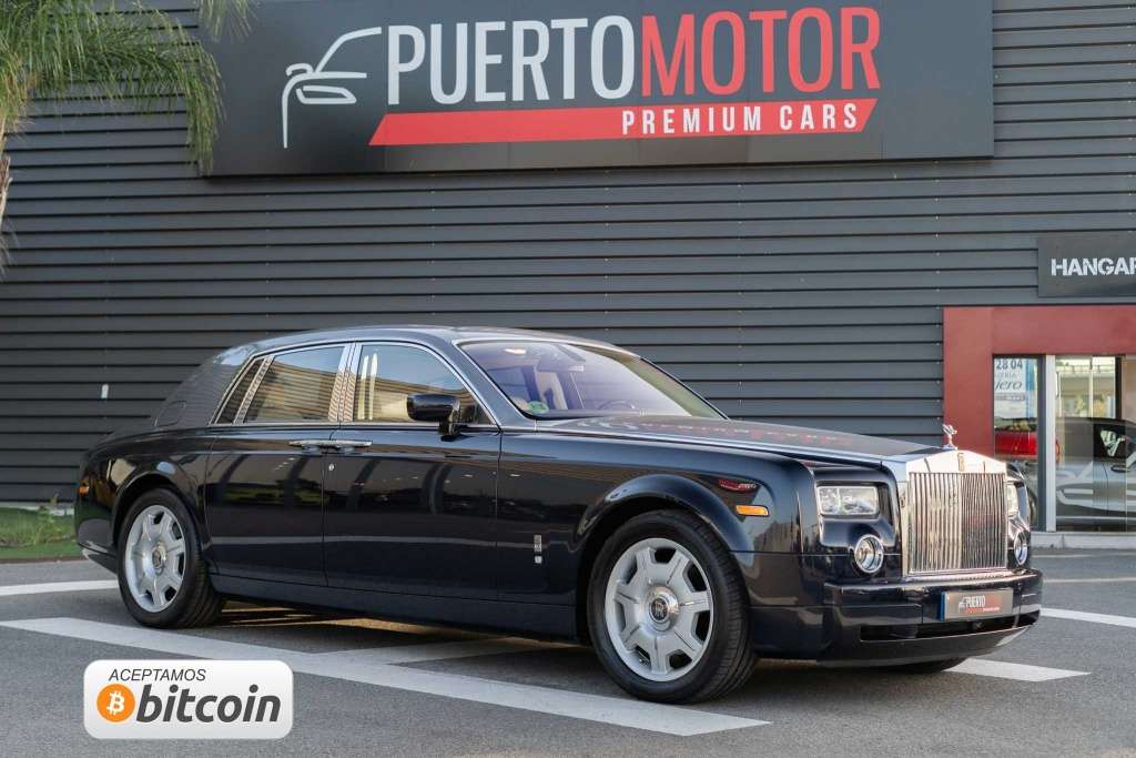 Rolls-Royce Phantom V12 - foto 1