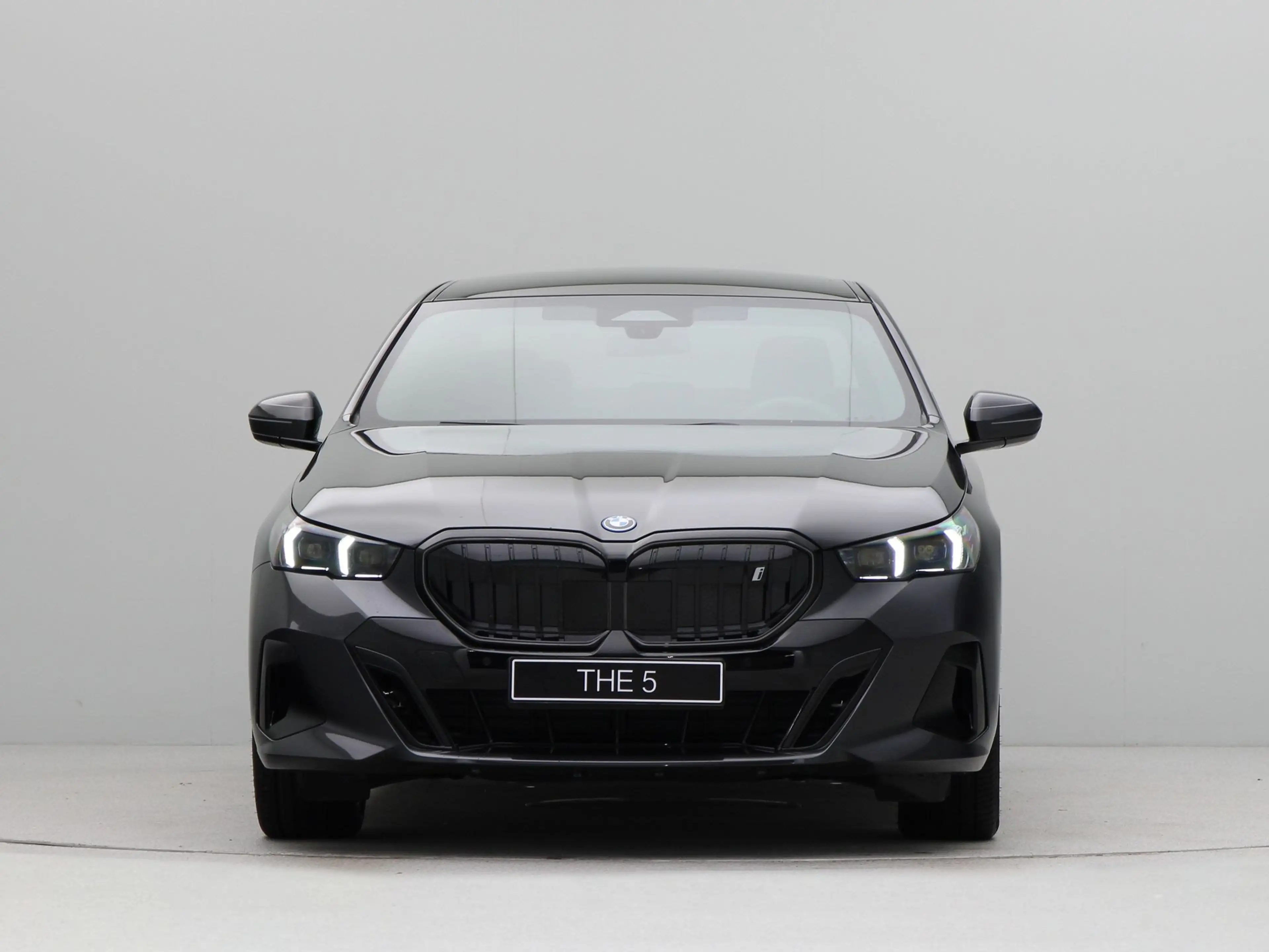 BMW i5 eDrive40 84 kWh M Sport Pro — photo 5