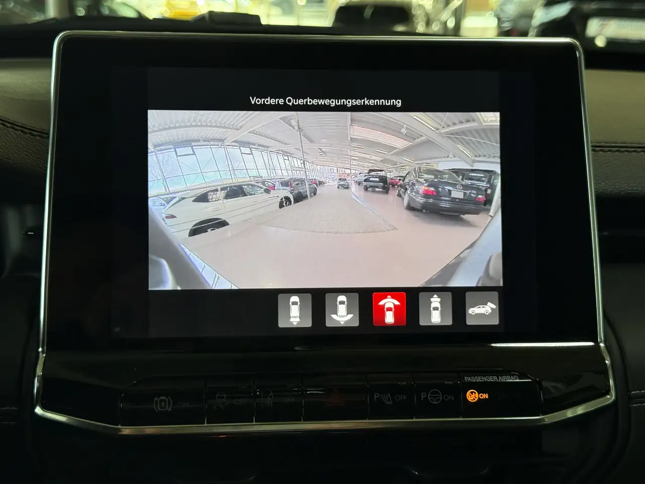 Jeep Compass Summit Plug-In Hybrid 4xe Pano 360° ACC 26