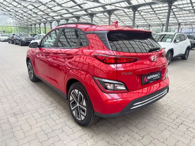 Hyundai Kona view 4