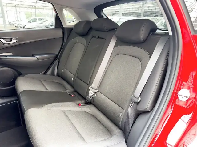 Hyundai Kona view 15