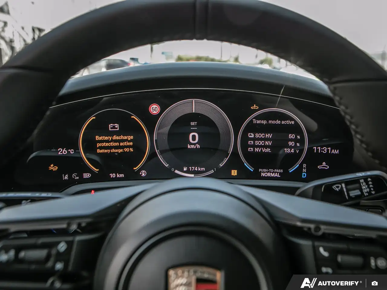 Porsche Taycan снимка Porsche Taycan