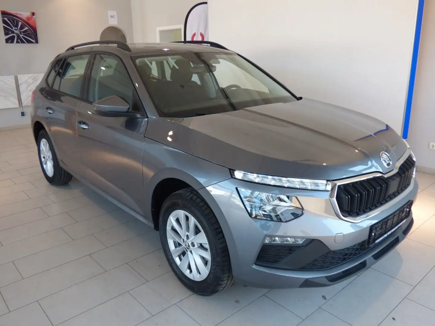 Skoda Kamiq Drive 1,0 Sitzheizung, Multimedia uvm... Grau - 1