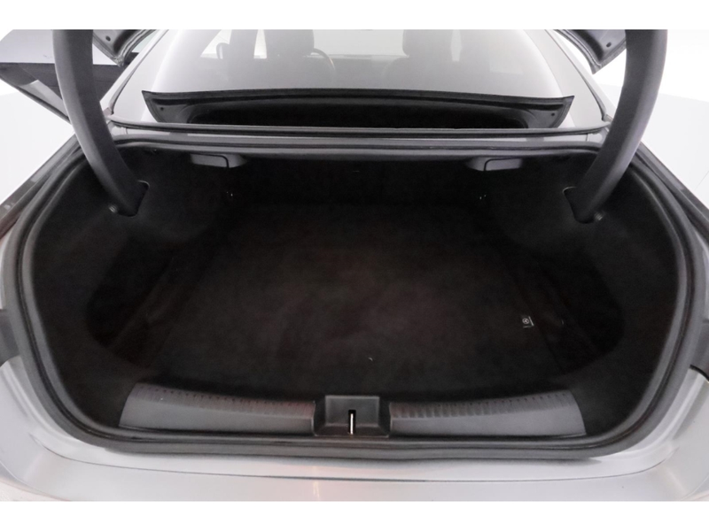 Mercedes-Benz CLA 180 7G-DCT Progressive LED+PANO+KAMERA+NAVI — photo 9