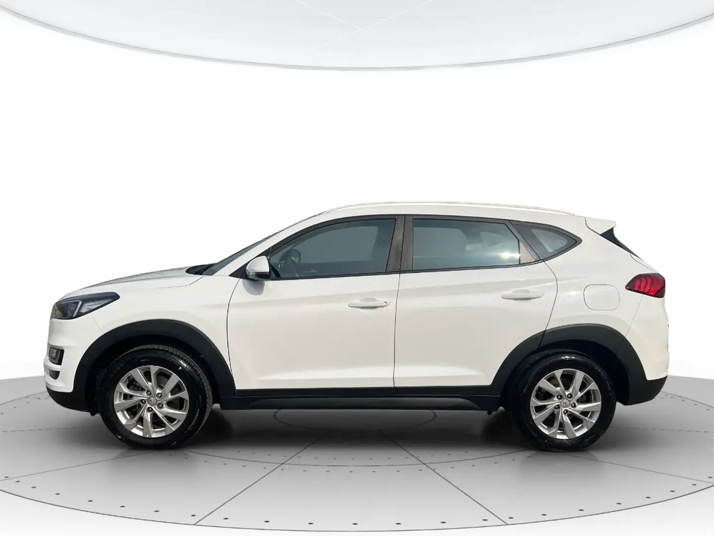 Hyundai TUCSON 1.6 gdi Xtech 2wd 132cv Weiß - 2